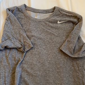 Great condition men’s Nike tshirt